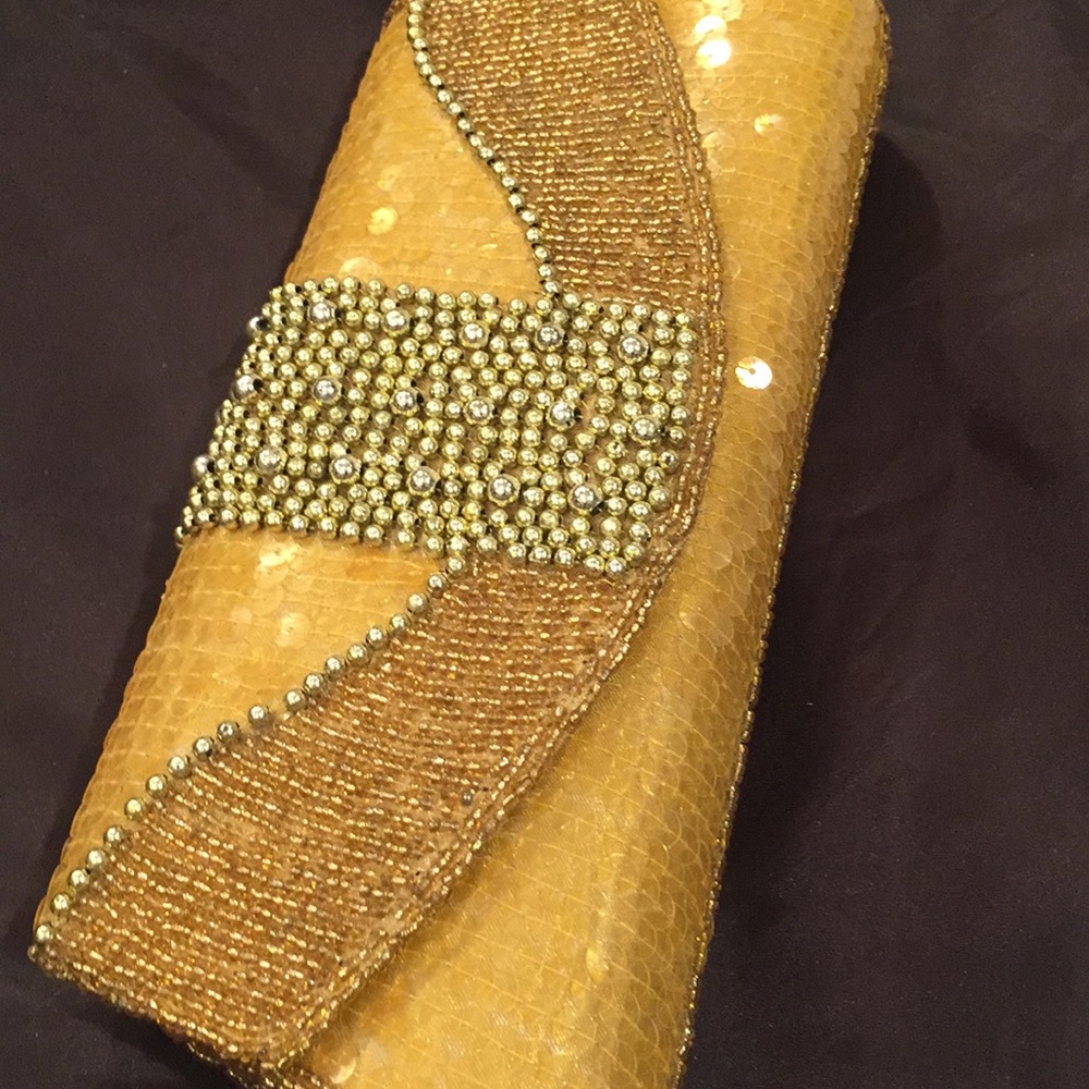 New Gold Beaded/Sequin Evening Bag - Picture 2 of 5